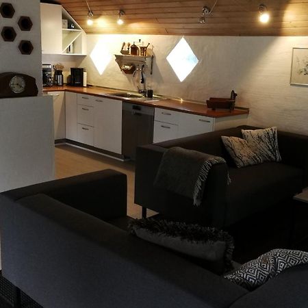 Faedrelandet Ferielejlighed & Turridning Laeso Zimmer foto