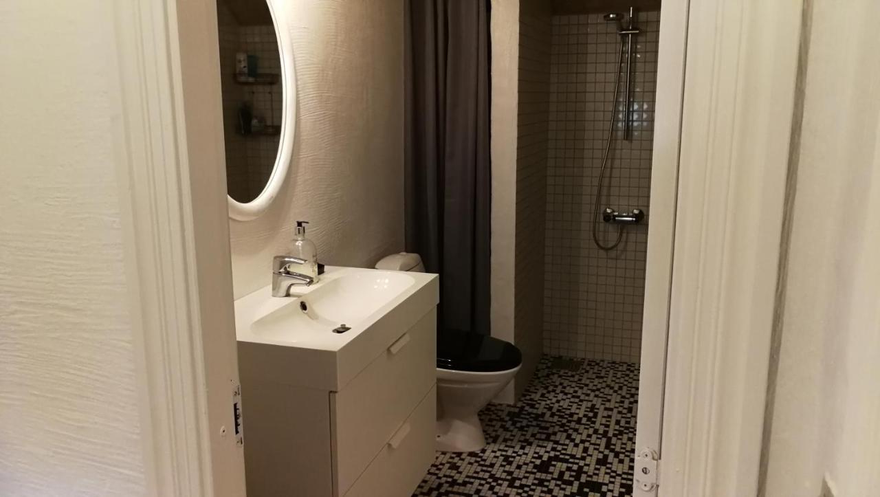 Faedrelandet Ferielejlighed & Turridning Laeso Zimmer foto